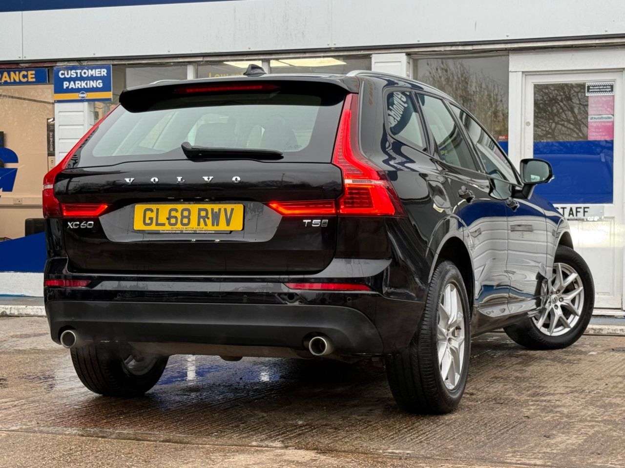2018 VOLVO XC60 2018 VOLVO XC60