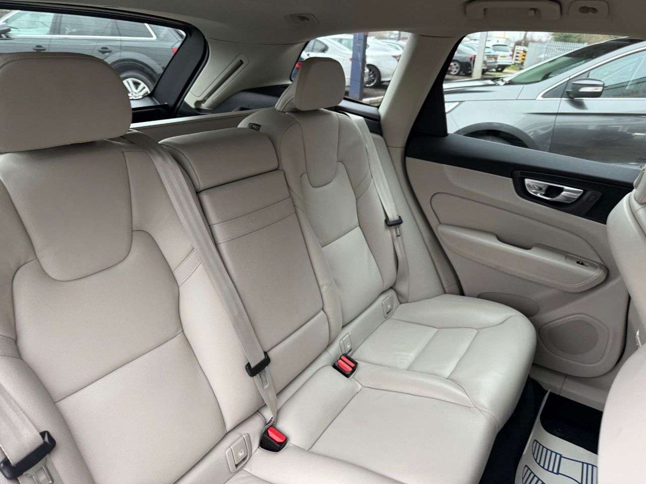 2018 VOLVO XC60 2018 VOLVO XC60