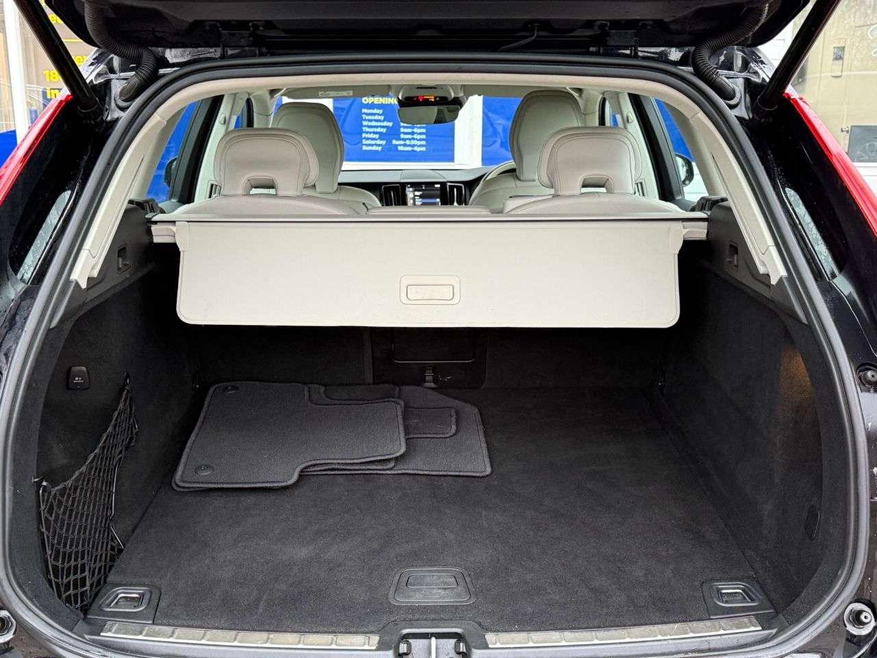 2018 VOLVO XC60 2018 VOLVO XC60