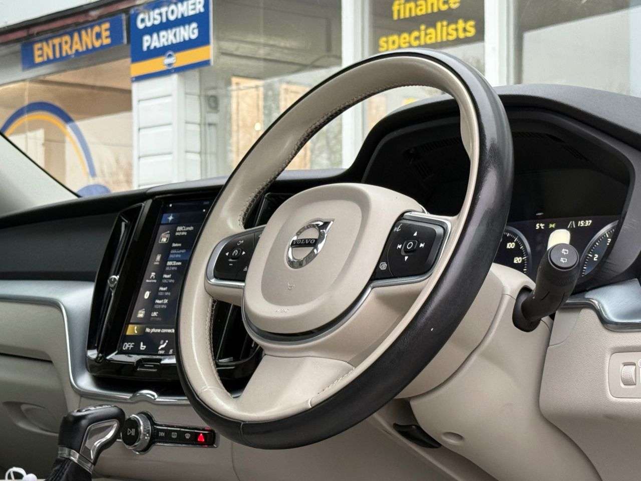 2018 VOLVO XC60 2018 VOLVO XC60