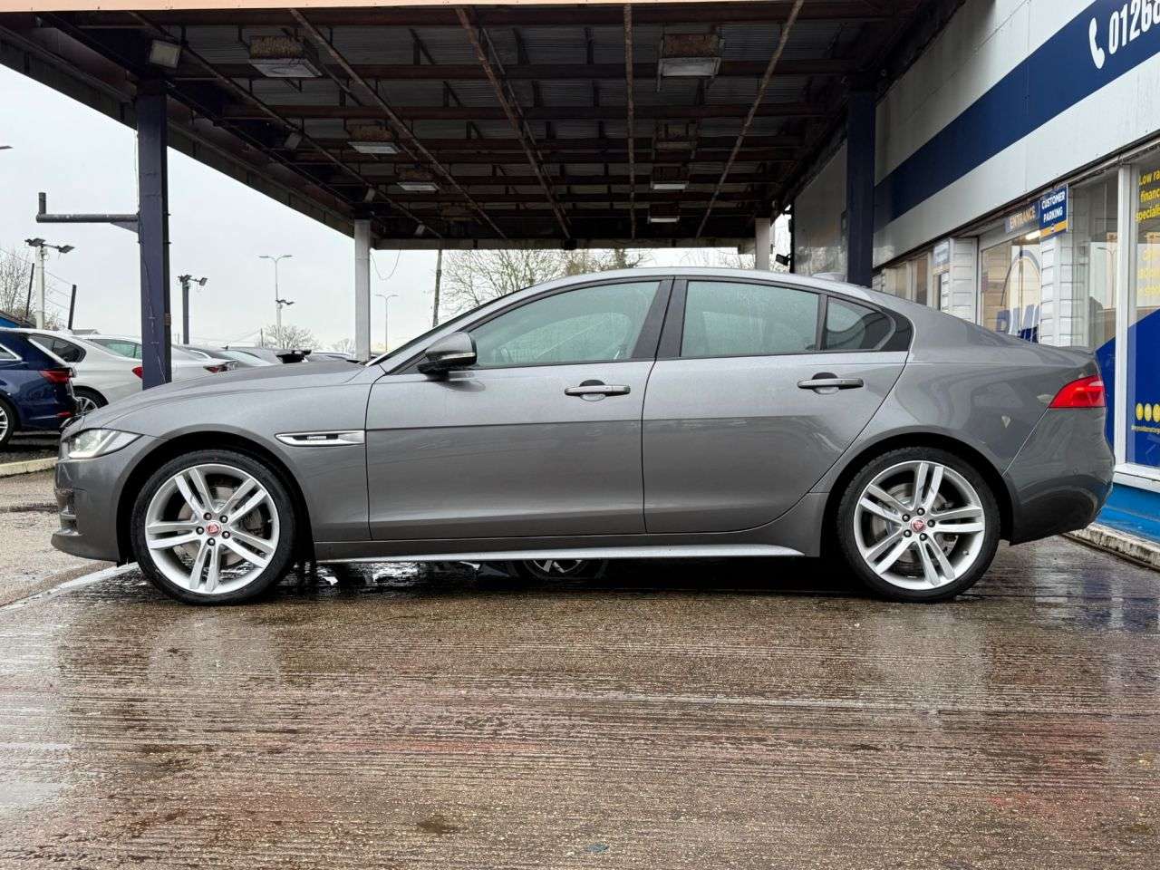 2017 JAGUAR XE 2017 JAGUAR XE