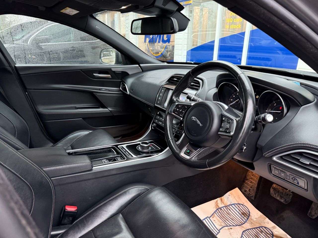 2017 JAGUAR XE 2017 JAGUAR XE