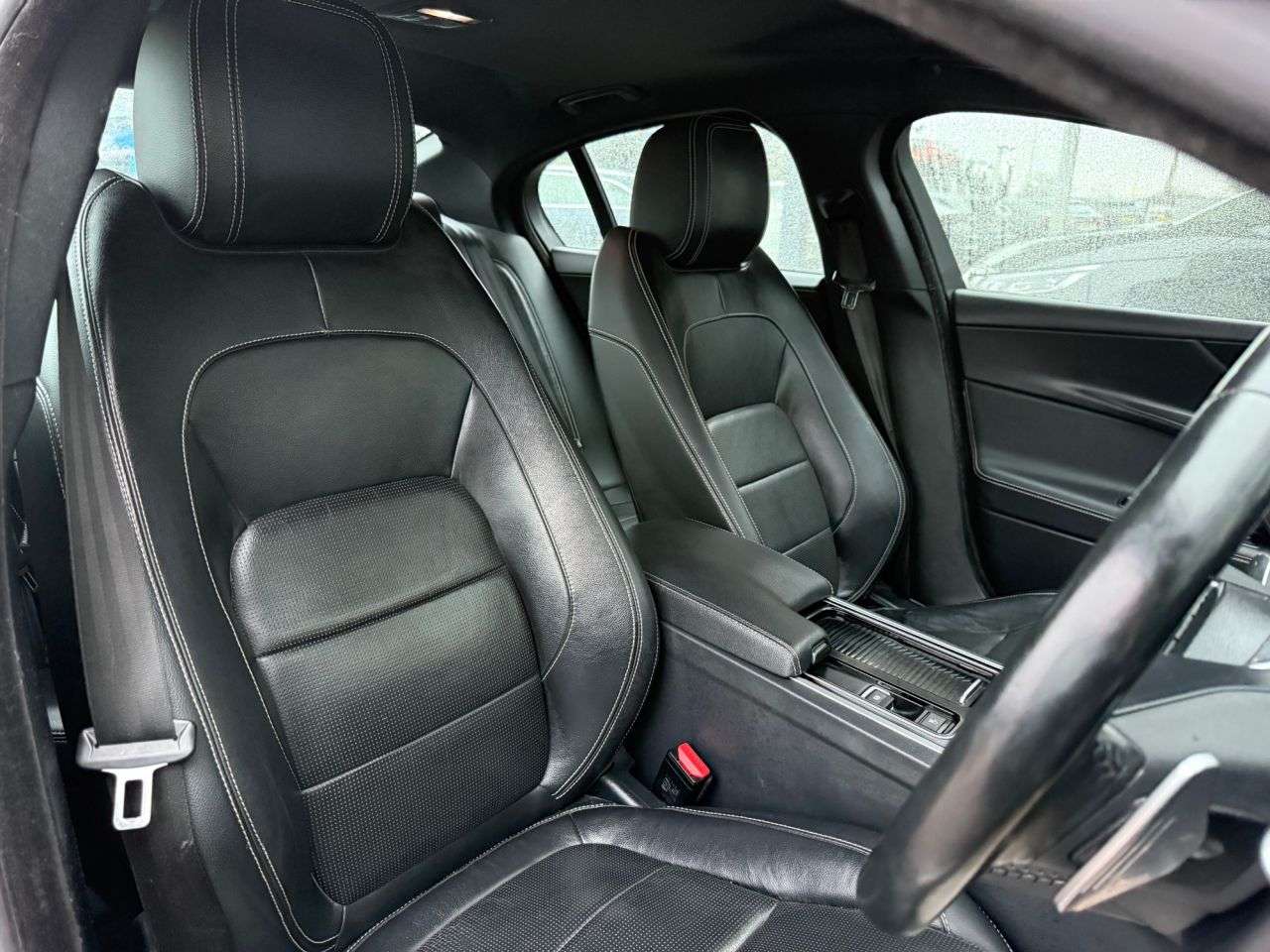 2017 JAGUAR XE 2017 JAGUAR XE