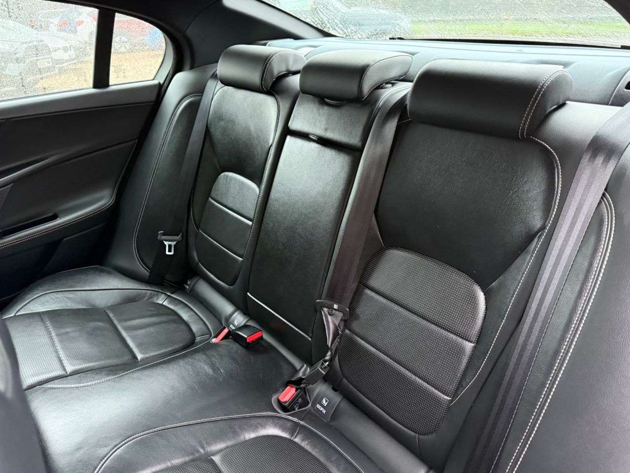 2017 JAGUAR XE 2017 JAGUAR XE