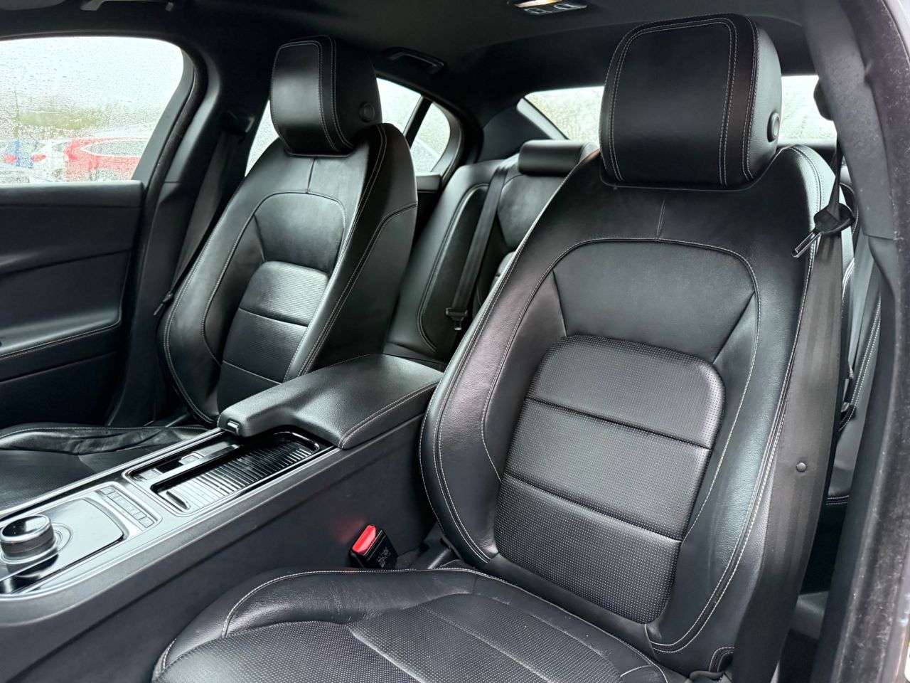 2017 JAGUAR XE 2017 JAGUAR XE