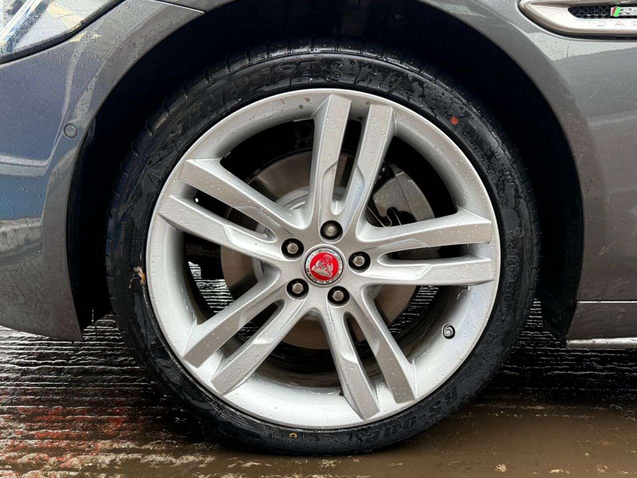 2017 JAGUAR XE 2017 JAGUAR XE