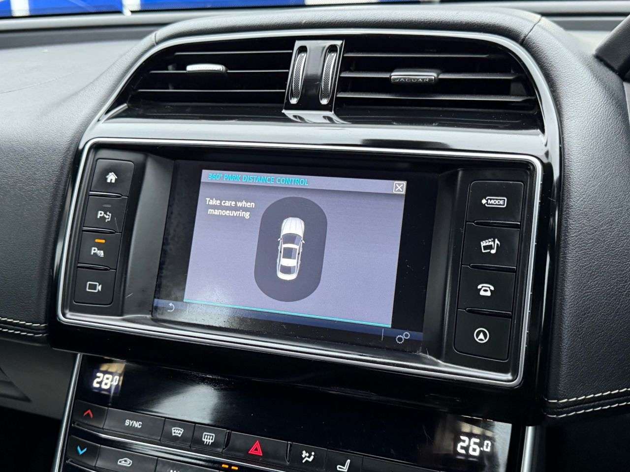 2017 JAGUAR XE 2017 JAGUAR XE