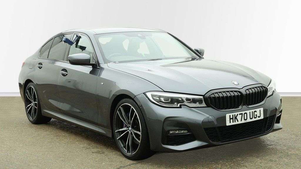 A 2020 BMW 3 SERIES 2.0 320i M Sport Saloon 4dr Petrol Auto Euro 6 (s/s) (184 ps) DIGITAL DISPL A 2020 BMW 3 SERIES 2.0 320i M Sport Saloon 4dr Petrol Auto Euro 6 (s/s) (184 ps) DIGITAL DISPL