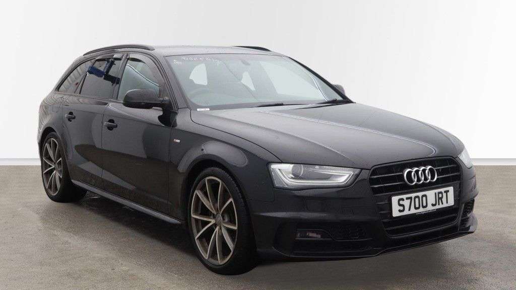 A 2015 AUDI A4 AVANT 2.0 TDI Black Edition Estate 5dr Diesel Multitronic Euro 6 (s/s) (Nav) (190 A 2015 AUDI A4 AVANT 2.0 TDI Black Edition Estate 5dr Diesel Multitronic Euro 6 (s/s) (Nav) (190