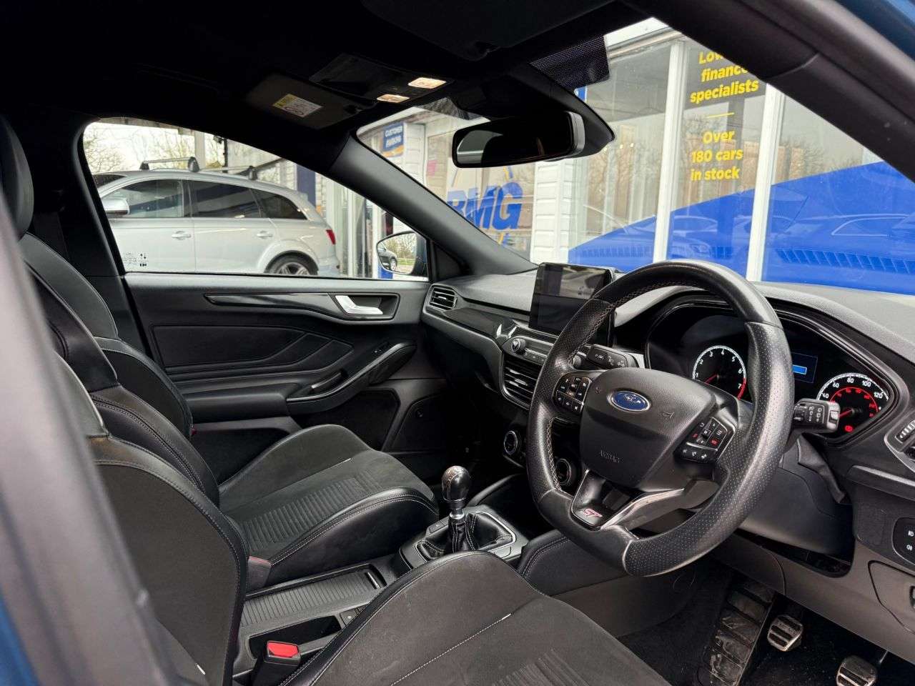 A 2020 FORD FOCUS 2.3T EcoBoost ST Hatchback 5dr Petrol Manual Euro 6 (s/s) (280 ps) HALF LEA A 2020 FORD FOCUS 2.3T EcoBoost ST Hatchback 5dr Petrol Manual Euro 6 (s/s) (280 ps) HALF LEA