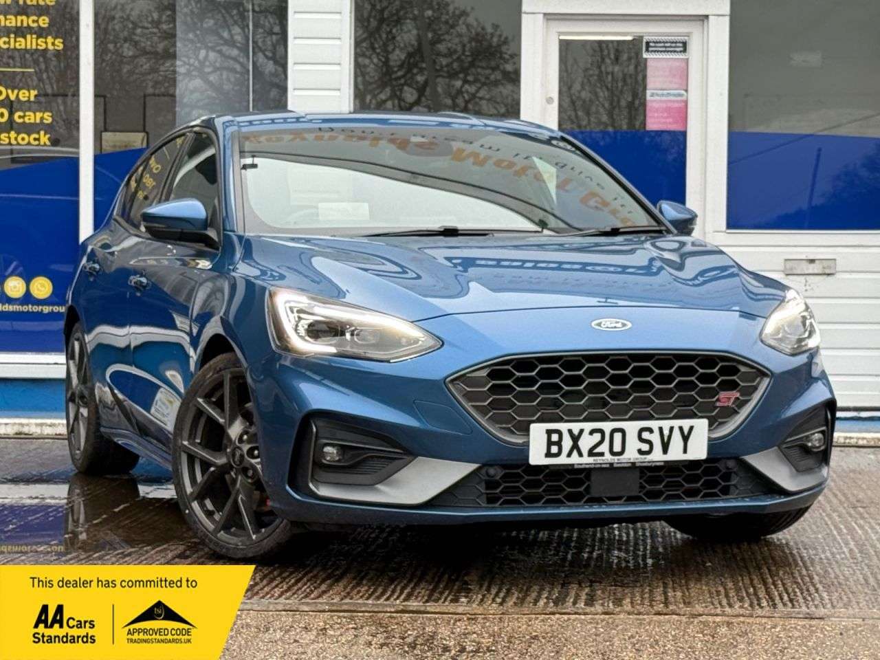 A 2020 FORD FOCUS 2.3T EcoBoost ST Hatchback 5dr Petrol Manual Euro 6 (s/s) (280 ps) HALF LEA A 2020 FORD FOCUS 2.3T EcoBoost ST Hatchback 5dr Petrol Manual Euro 6 (s/s) (280 ps) HALF LEA