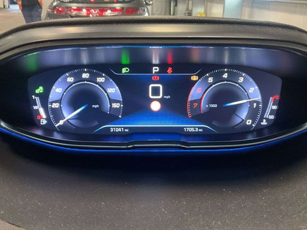 2019 PEUGEOT 3008 2019 PEUGEOT 3008