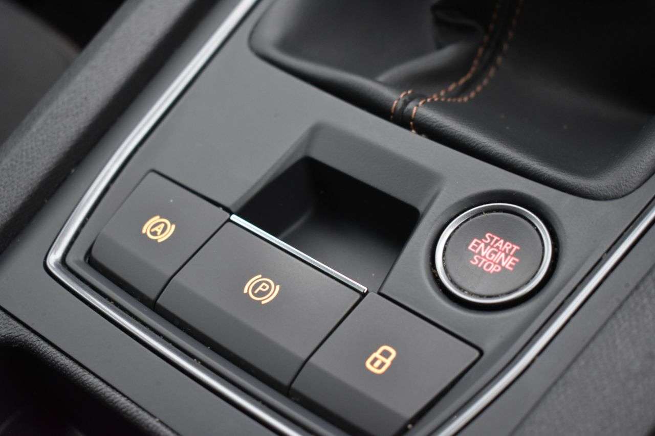 2021 CUPRA FORMENTOR 2021 CUPRA FORMENTOR