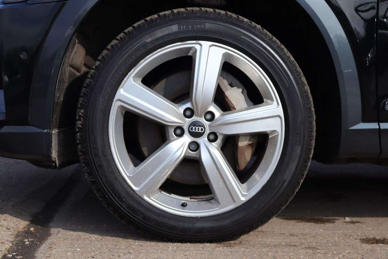 2021 AUDI E-TRON 2021 AUDI E-TRON