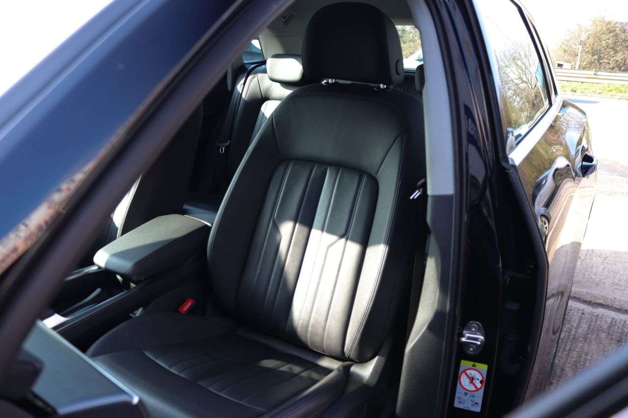 2021 AUDI E-TRON 2021 AUDI E-TRON