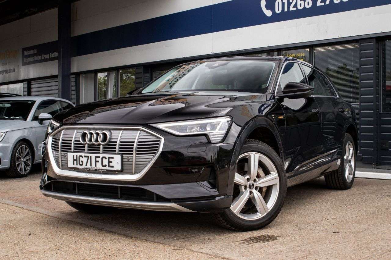 A 2021 AUDI E-TRON 50 Technik SUV 5dr Electric Auto quattro 71.2kWh (11kW Charger) (313 ps) GR A 2021 AUDI E-TRON 50 Technik SUV 5dr Electric Auto quattro 71.2kWh (11kW Charger) (313 ps) GR