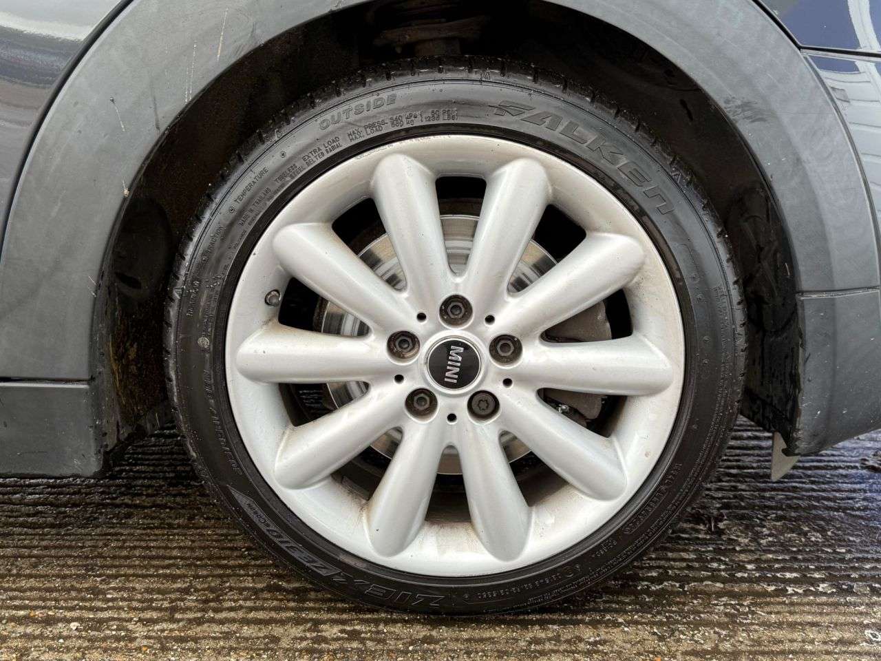 2017 MINI CONVERTIBLE 2017 MINI CONVERTIBLE