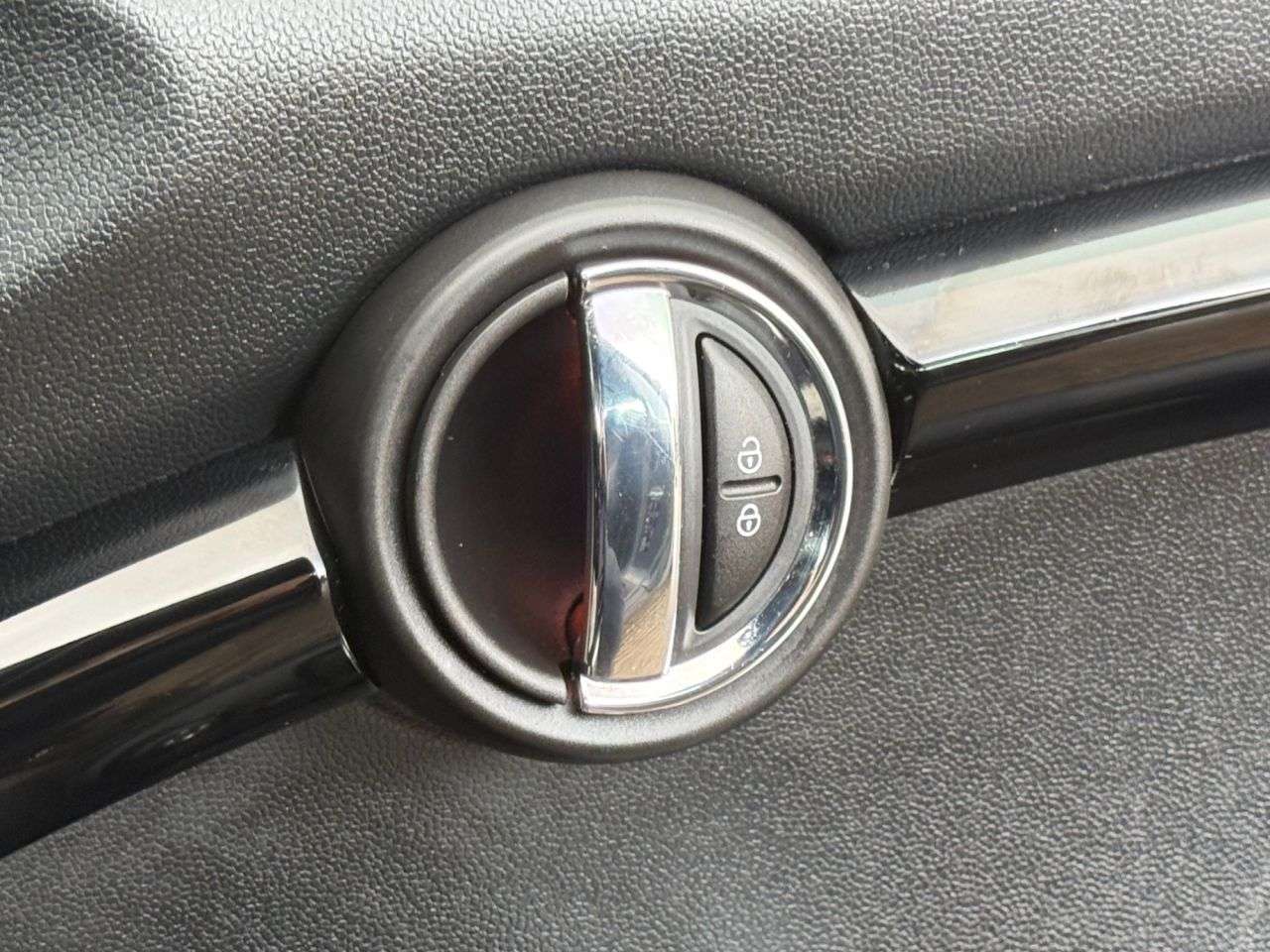 2017 MINI CONVERTIBLE 2017 MINI CONVERTIBLE