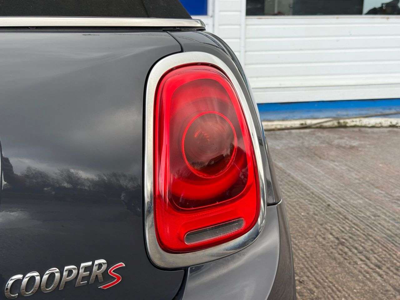 2017 MINI CONVERTIBLE 2017 MINI CONVERTIBLE