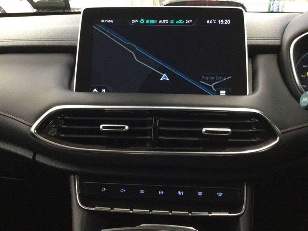 A 2023 MG MG HS 1.5 T-GDI 16.6kWh Excite SUV 5dr Petrol Plug-in Hybrid Auto Euro 6 (s/s) (2 A 2023 MG MG HS 1.5 T-GDI 16.6kWh Excite SUV 5dr Petrol Plug-in Hybrid Auto Euro 6 (s/s) (2