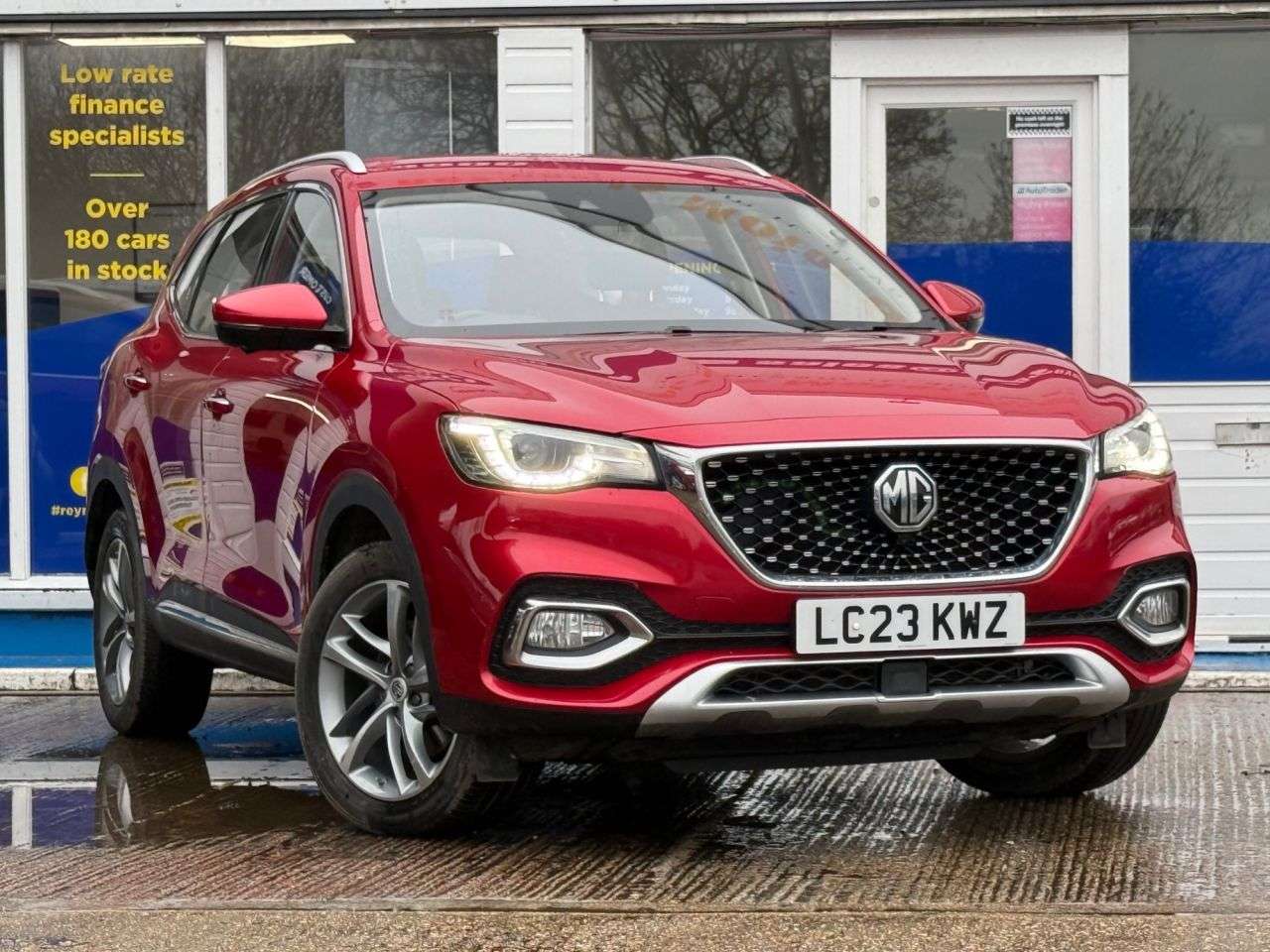 A 2023 MG MG HS 1.5 T-GDI 16.6kWh Excite SUV 5dr Petrol Plug-in Hybrid Auto Euro 6 (s/s) (2 A 2023 MG MG HS 1.5 T-GDI 16.6kWh Excite SUV 5dr Petrol Plug-in Hybrid Auto Euro 6 (s/s) (2