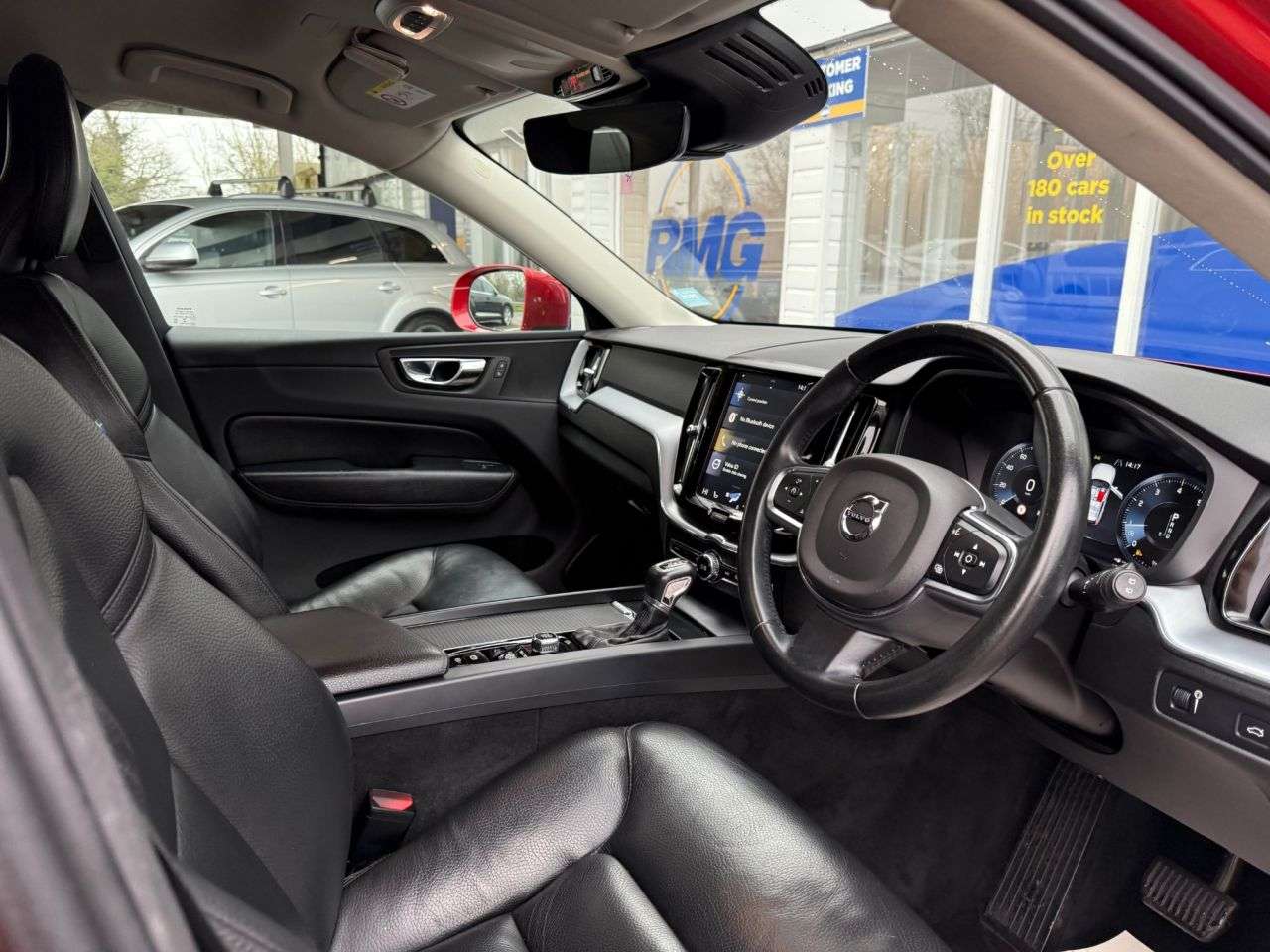 A 2019 VOLVO XC60 2.0 T4 Edition SUV 5dr Petrol Auto Euro 6 (s/s) (190 ps) FULL SERVICE HISTO A 2019 VOLVO XC60 2.0 T4 Edition SUV 5dr Petrol Auto Euro 6 (s/s) (190 ps) FULL SERVICE HISTO