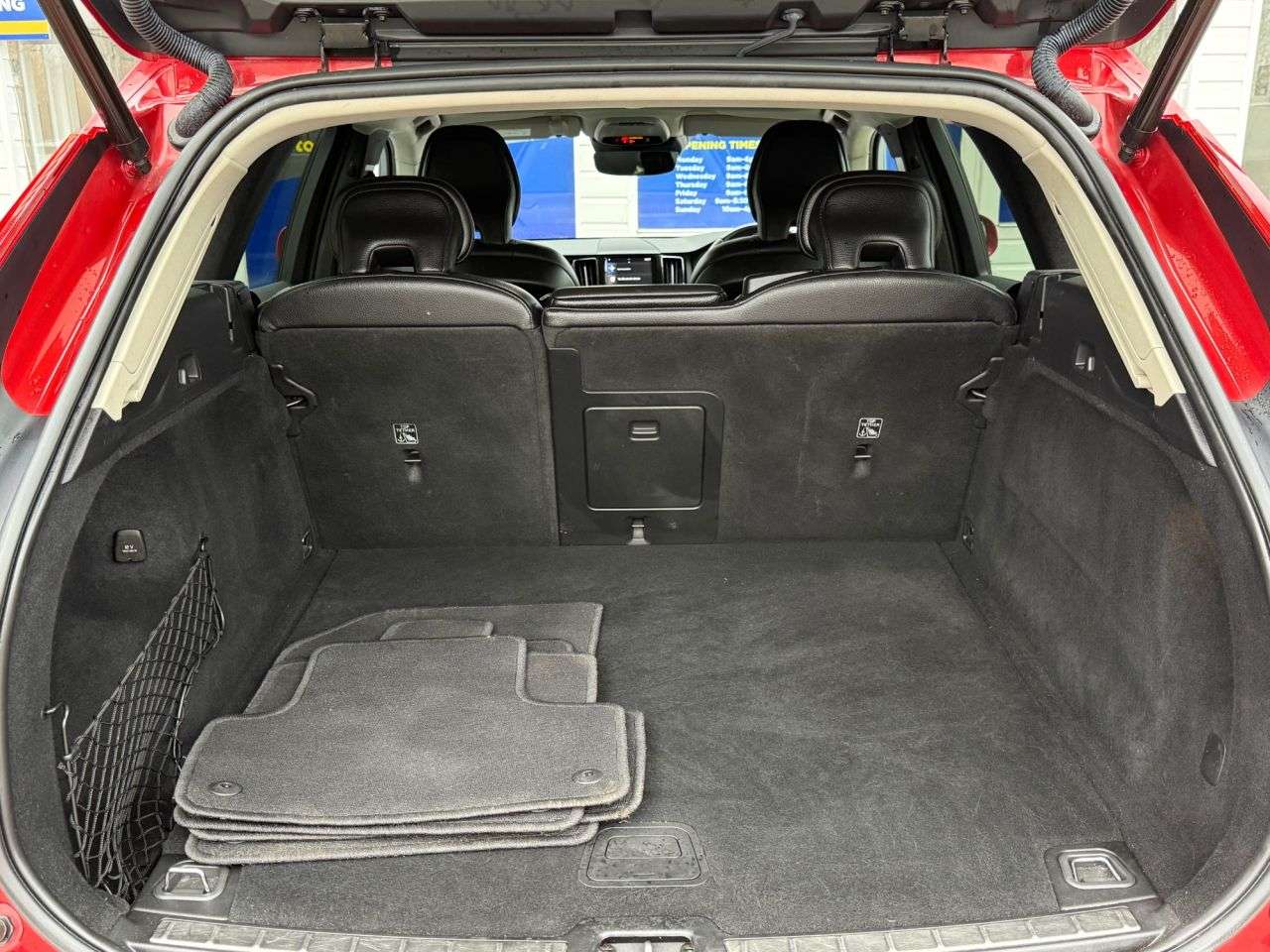 2019 VOLVO XC60 2019 VOLVO XC60