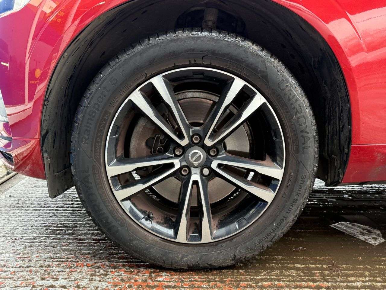 2019 VOLVO XC60 2019 VOLVO XC60