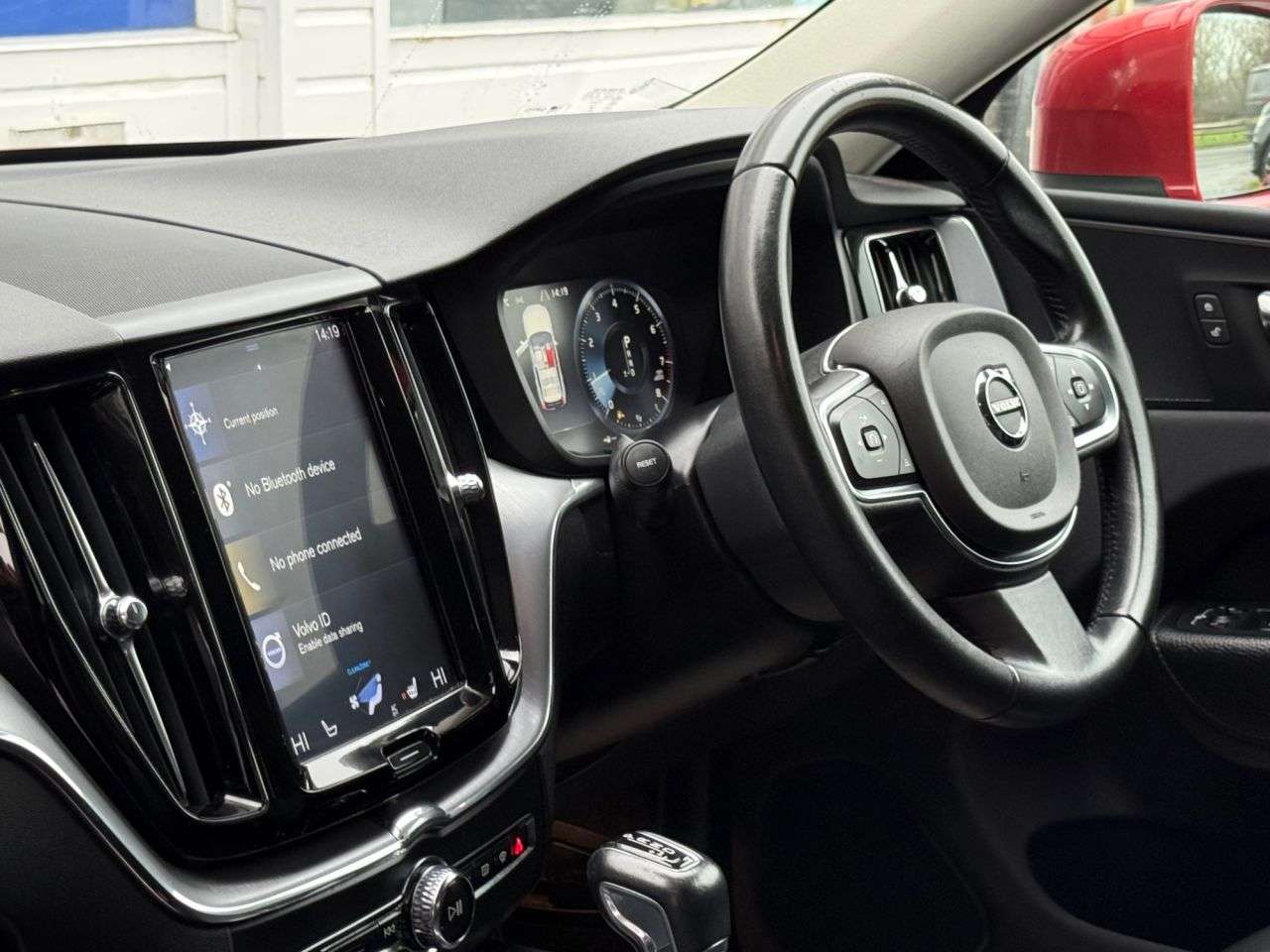 2019 VOLVO XC60 2019 VOLVO XC60