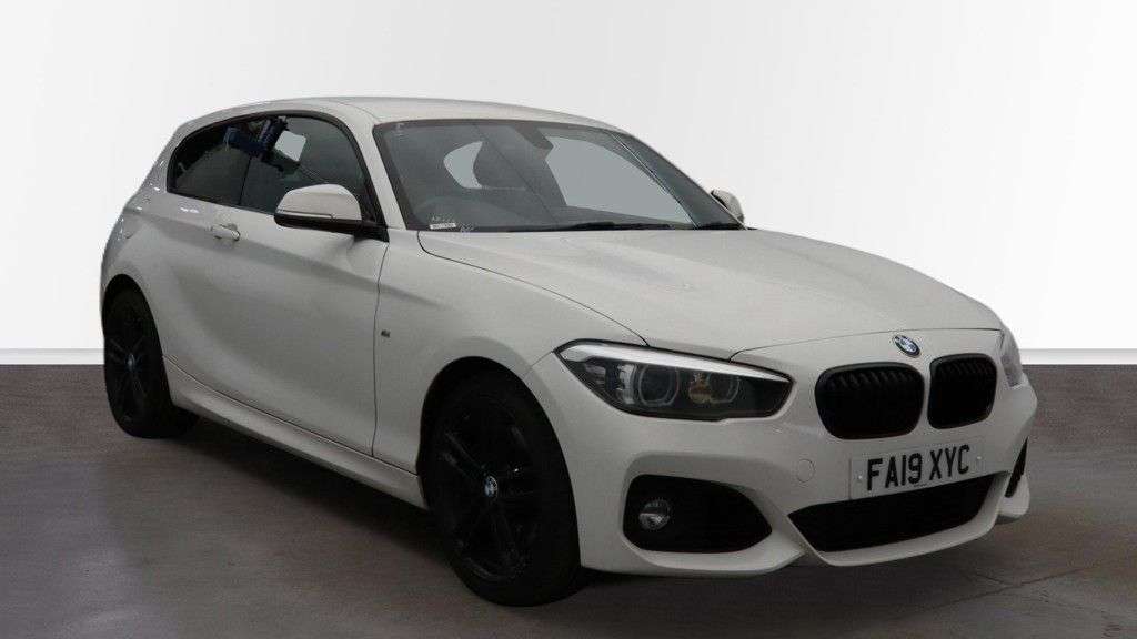 A 2019 BMW 1 SERIES 1.5 118i GPF M Sport Shadow Edition Hatchback 3dr Petrol Manual Euro 6 (s/s A 2019 BMW 1 SERIES 1.5 118i GPF M Sport Shadow Edition Hatchback 3dr Petrol Manual Euro 6 (s/s