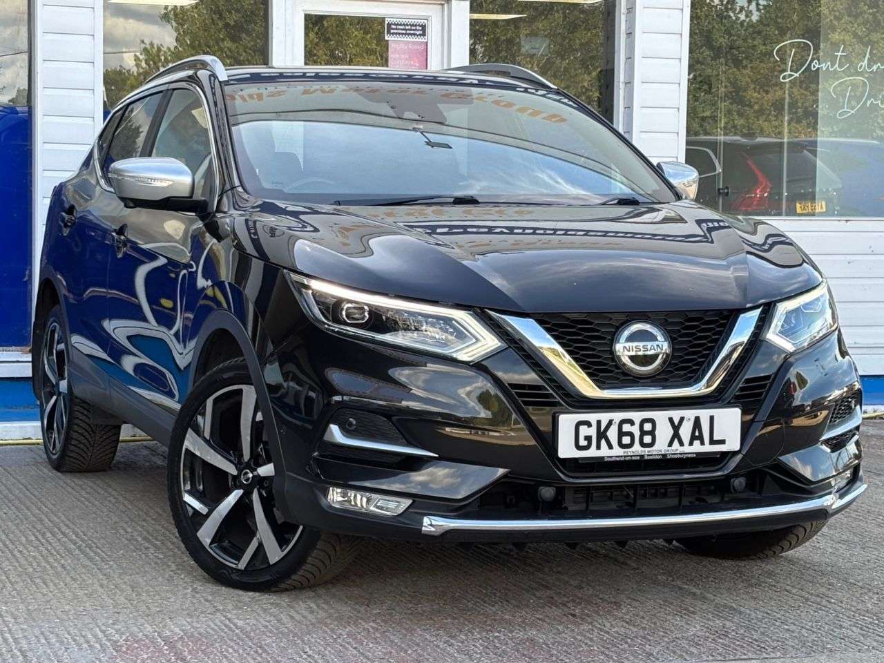 A 2018 NISSAN QASHQAI 1.3 DIG-T Tekna+ SUV 5dr Petrol Manual Euro 6 (s/s) (140 ps) FULL LEATHER / A 2018 NISSAN QASHQAI 1.3 DIG-T Tekna+ SUV 5dr Petrol Manual Euro 6 (s/s) (140 ps) FULL LEATHER /