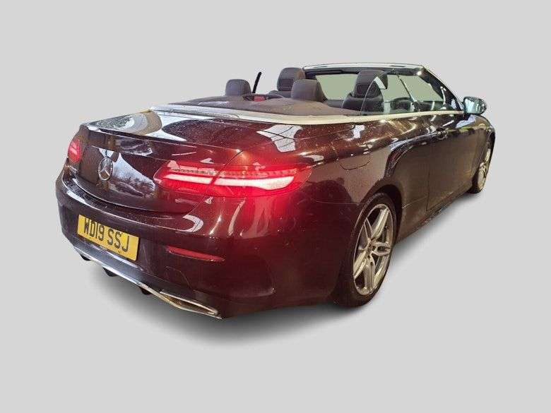 A 2019 MERCEDES-BENZ E-CLASS 2.0 E300 GPF AMG Line Cabriolet 2dr Petrol G-Tronic+ Euro 6 (s/s) (245 ps) A 2019 MERCEDES-BENZ E-CLASS 2.0 E300 GPF AMG Line Cabriolet 2dr Petrol G-Tronic+ Euro 6 (s/s) (245 ps)