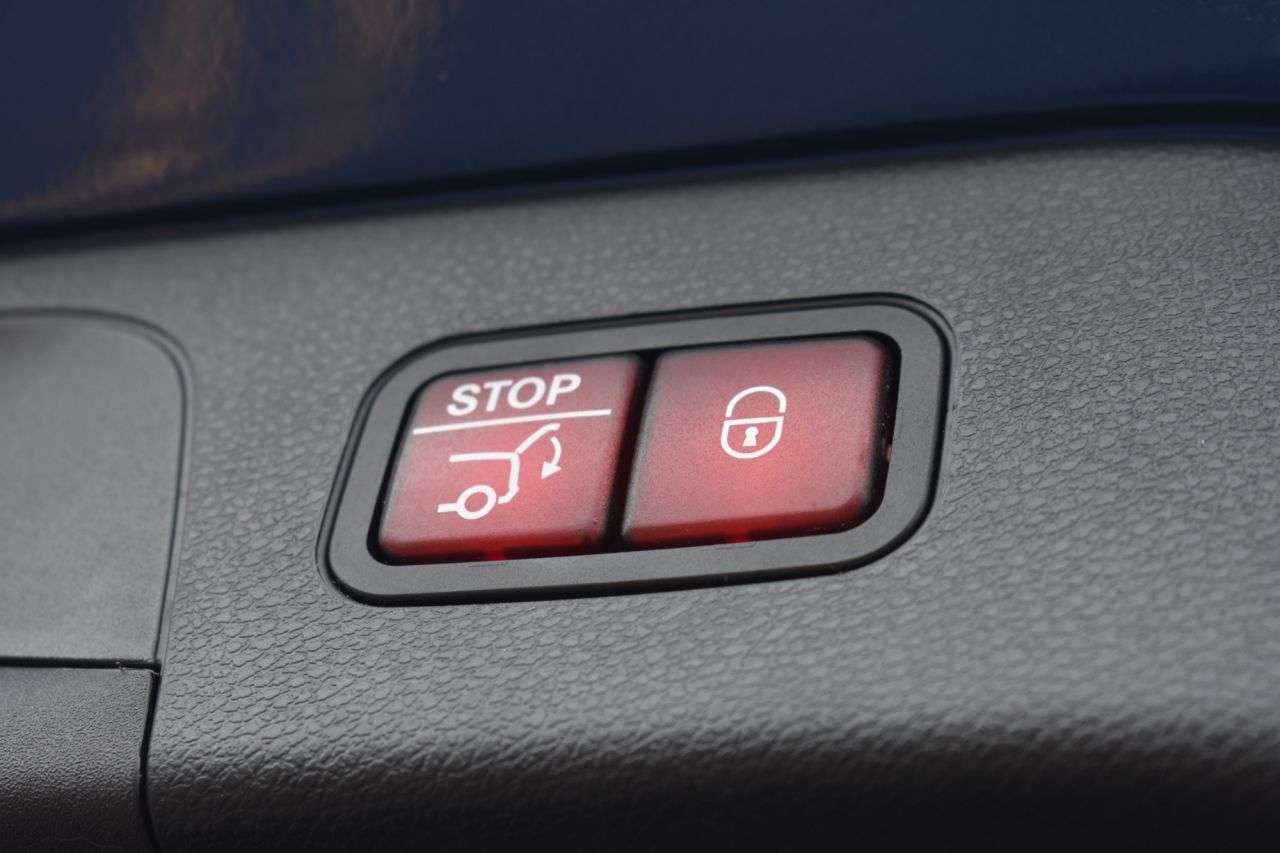 2020 MERCEDES EQC 2020 MERCEDES EQC