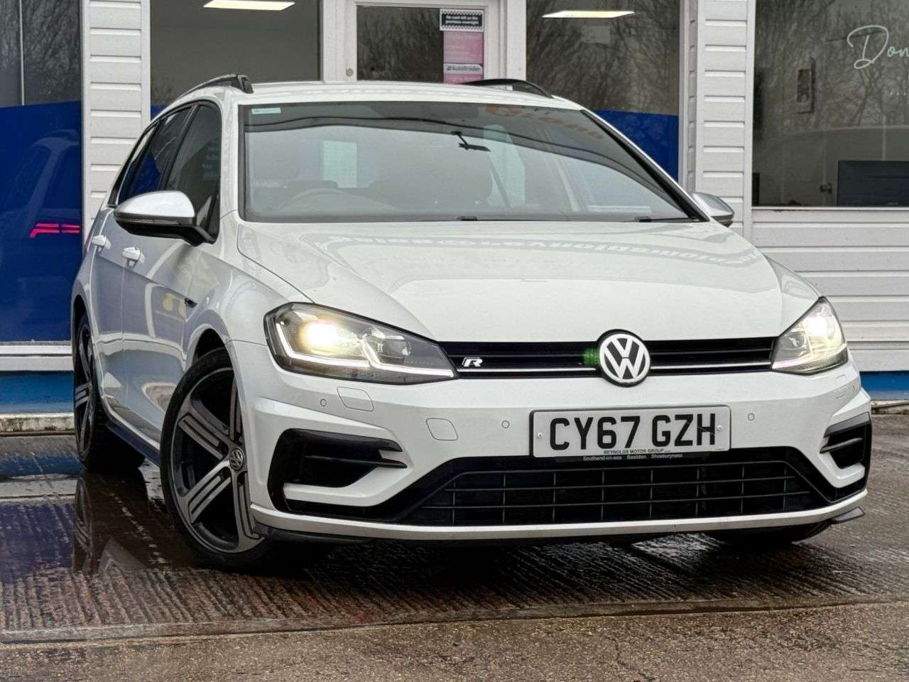 2017 VOLKSWAGEN GOLF 2017 VOLKSWAGEN GOLF