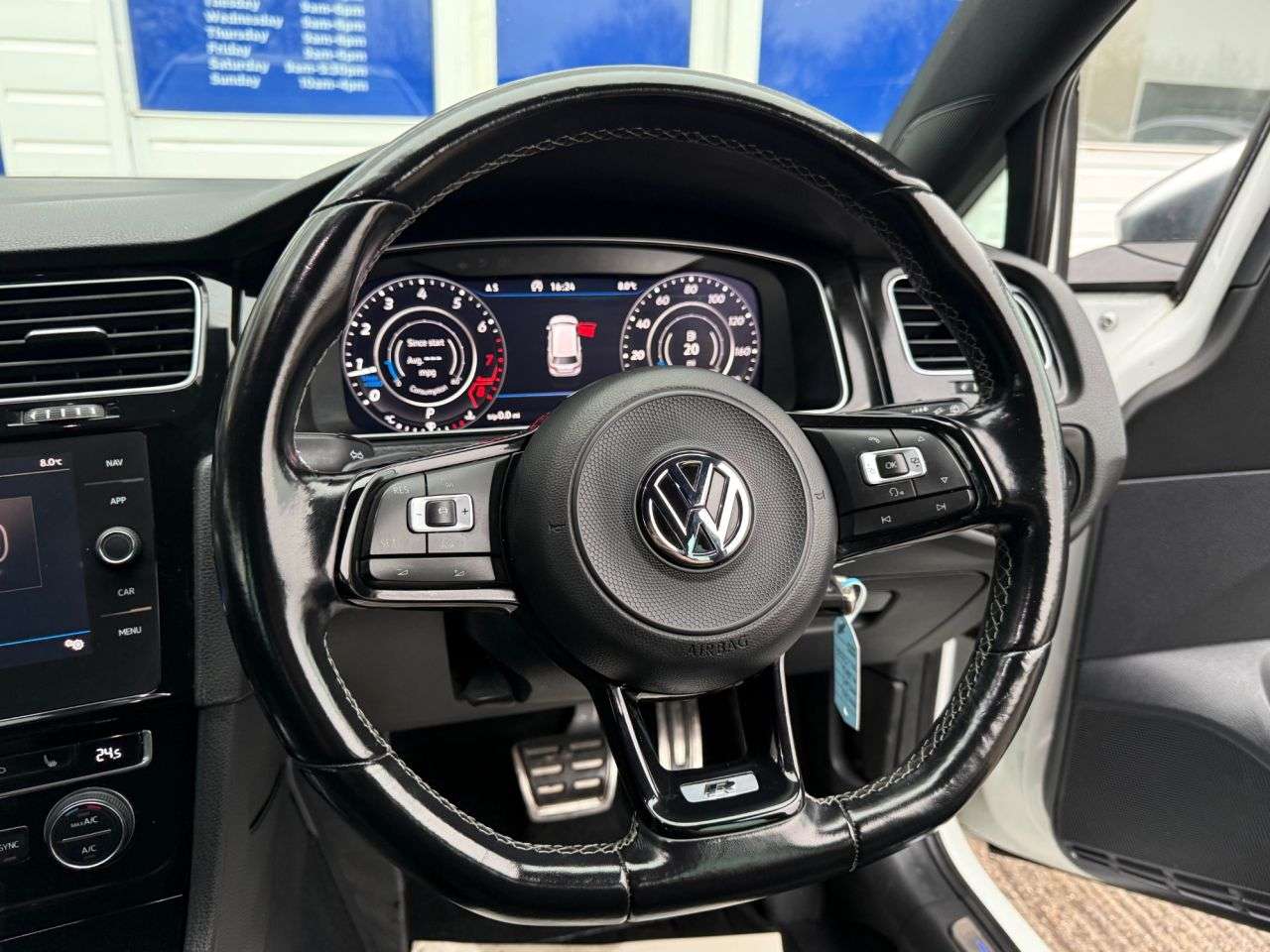 2017 VOLKSWAGEN GOLF 2017 VOLKSWAGEN GOLF