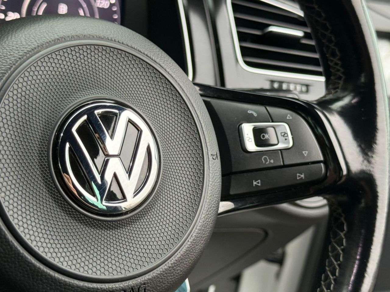 2017 VOLKSWAGEN GOLF 2017 VOLKSWAGEN GOLF