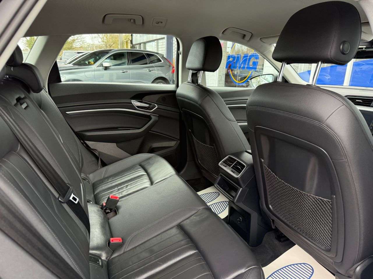 2020 AUDI E-TRON 2020 AUDI E-TRON