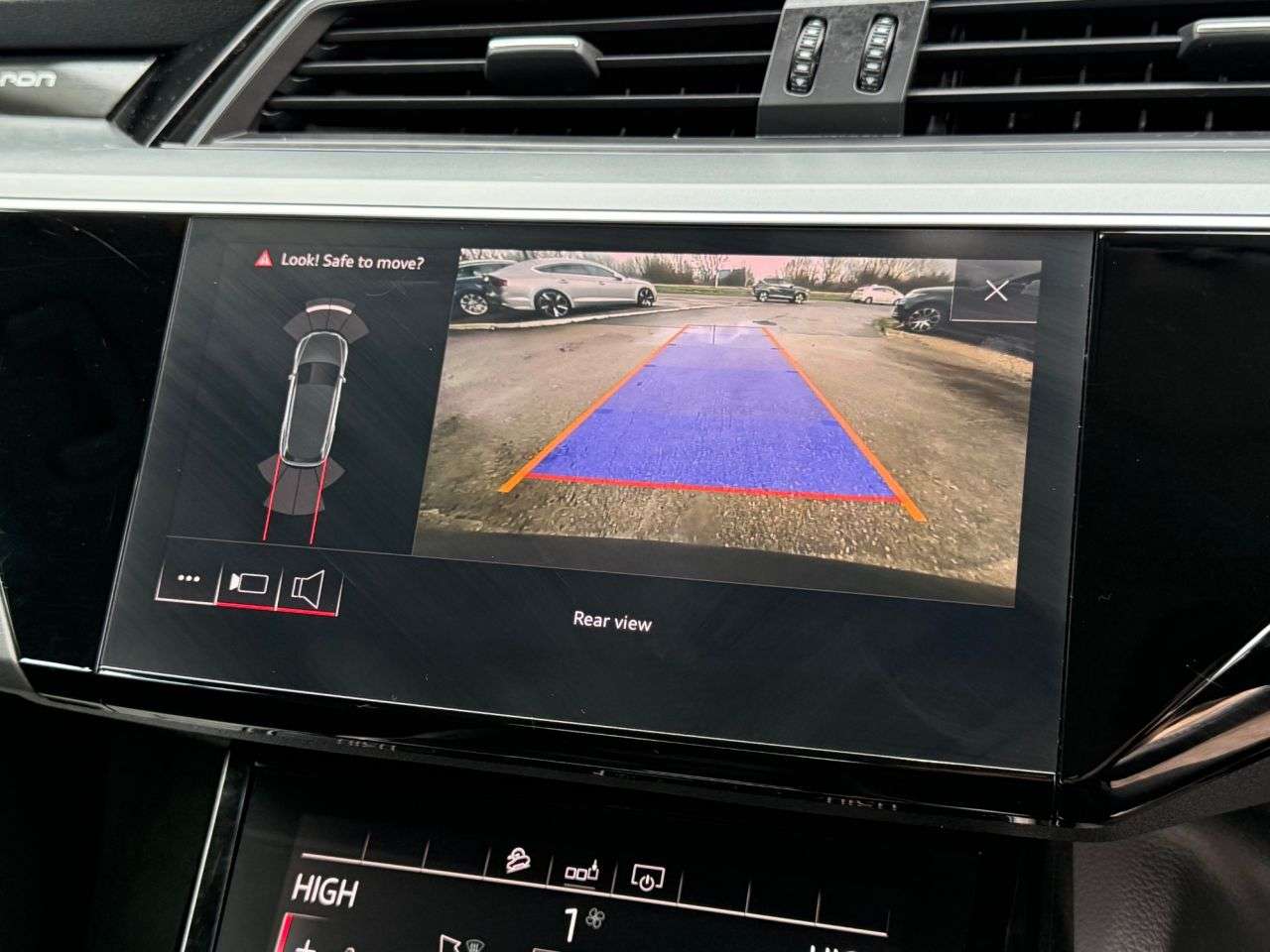 2020 AUDI E-TRON 2020 AUDI E-TRON