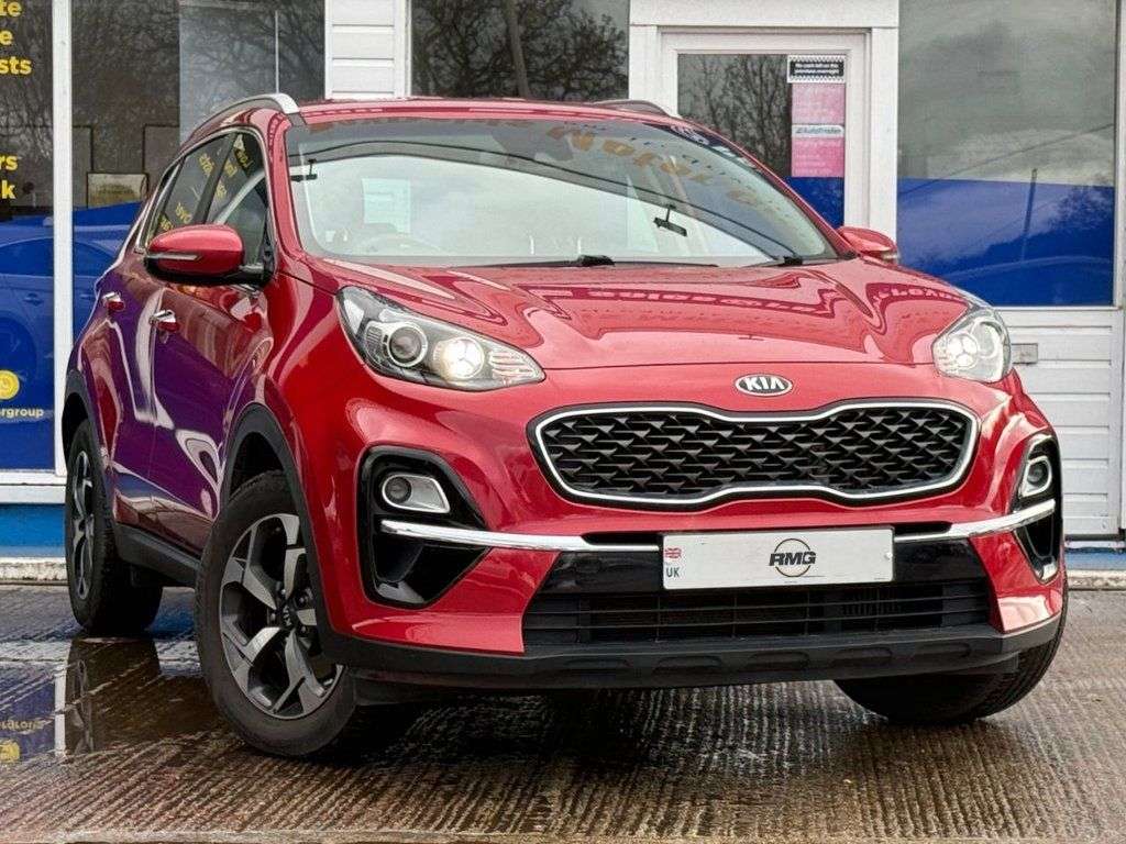 A 2019 KIA SPORTAGE 1.6 CRDi EcoDynamics+ 2 SUV 5dr Diesel Hybrid DCT Euro 6 (s/s) (134 bhp) FU A 2019 KIA SPORTAGE 1.6 CRDi EcoDynamics+ 2 SUV 5dr Diesel Hybrid DCT Euro 6 (s/s) (134 bhp) FU