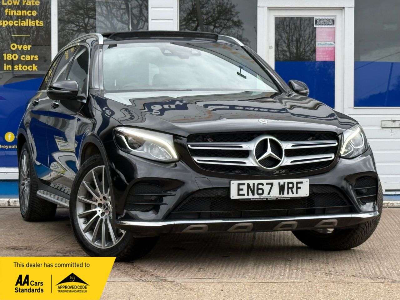 A 2018 MERCEDES-BENZ GLC 2.1 GLC250d AMG Line (Premium Plus) SUV 5dr Diesel G-Tronic 4MATIC Euro 6 ( A 2018 MERCEDES-BENZ GLC 2.1 GLC250d AMG Line (Premium Plus) SUV 5dr Diesel G-Tronic 4MATIC Euro 6 (