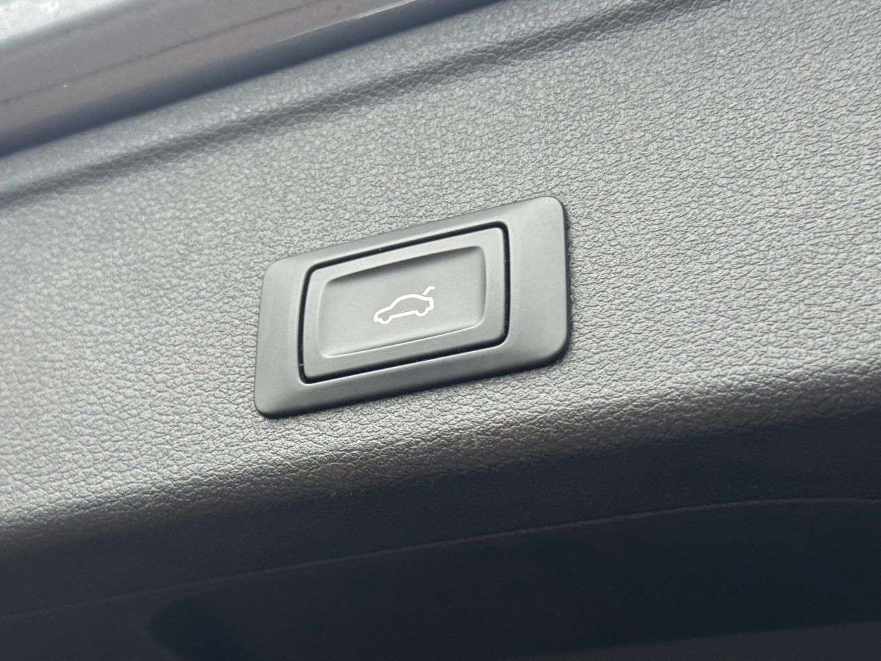 2019 AUDI A4 AVANT 2019 AUDI A4 AVANT