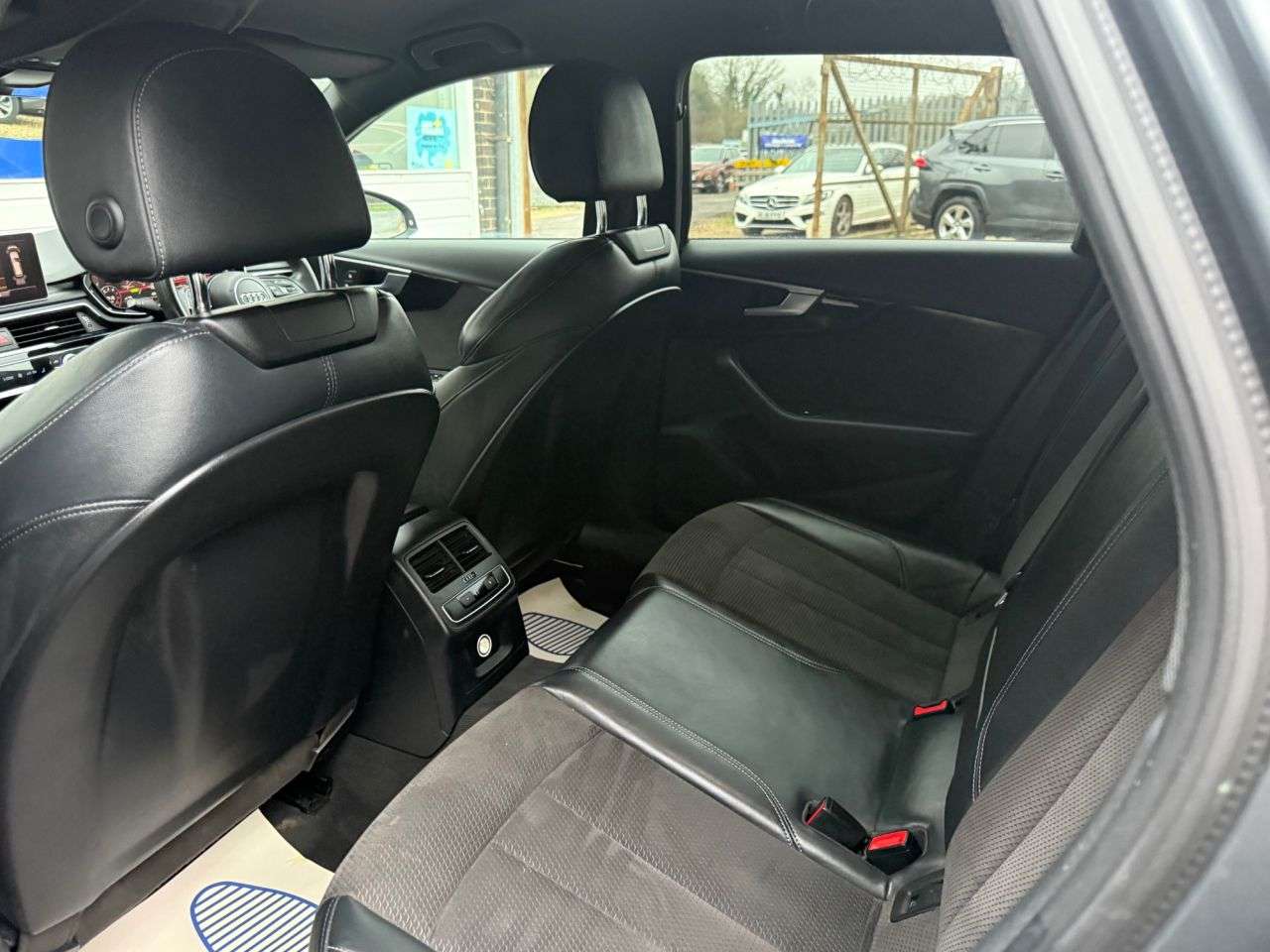 2019 AUDI A4 AVANT 2019 AUDI A4 AVANT