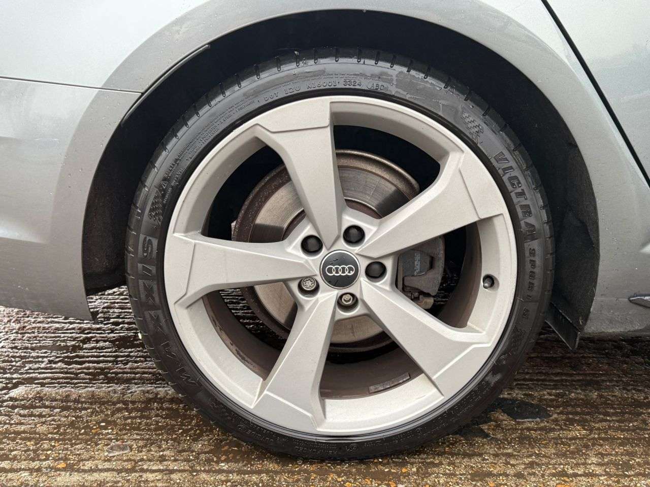 2019 AUDI A4 AVANT 2019 AUDI A4 AVANT