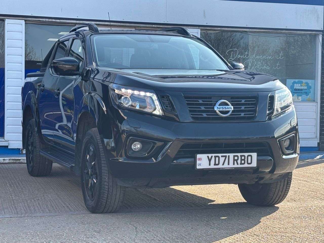 A 2021 NISSAN NAVARA 2.3 dCi N-Guard Pickup Double Cab 4dr Diesel Auto 4WD Euro 6 (190 ps) HEATE A 2021 NISSAN NAVARA 2.3 dCi N-Guard Pickup Double Cab 4dr Diesel Auto 4WD Euro 6 (190 ps) HEATE
