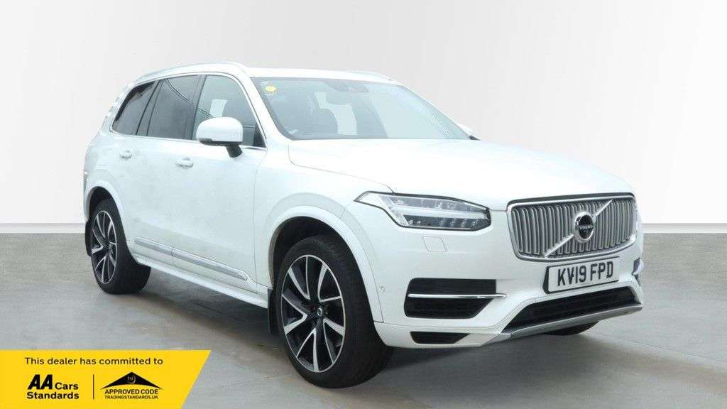 A 2019 VOLVO XC90 2.0h T8 Twin Engine 11.6kWh Inscription Pro SUV 5dr Petrol Plug-in Hybrid A A 2019 VOLVO XC90 2.0h T8 Twin Engine 11.6kWh Inscription Pro SUV 5dr Petrol Plug-in Hybrid A