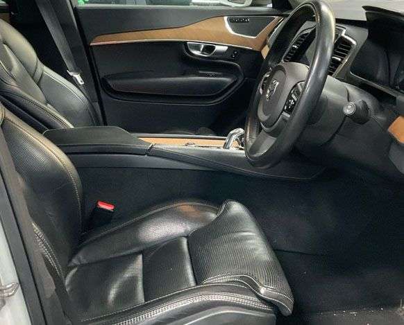 A 2019 VOLVO XC90 2.0h T8 Twin Engine 11.6kWh Inscription Pro SUV 5dr Petrol Plug-in Hybrid A A 2019 VOLVO XC90 2.0h T8 Twin Engine 11.6kWh Inscription Pro SUV 5dr Petrol Plug-in Hybrid A