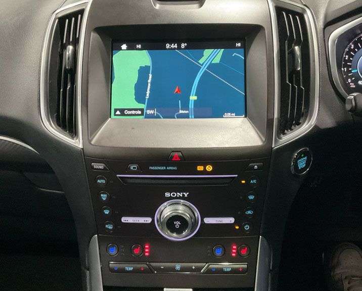 A 2017 FORD EDGE 2.0 TDCi Sport SUV 5dr Diesel Powershift AWD Euro 6 (s/s) (210 ps) PARKING A 2017 FORD EDGE 2.0 TDCi Sport SUV 5dr Diesel Powershift AWD Euro 6 (s/s) (210 ps) PARKING