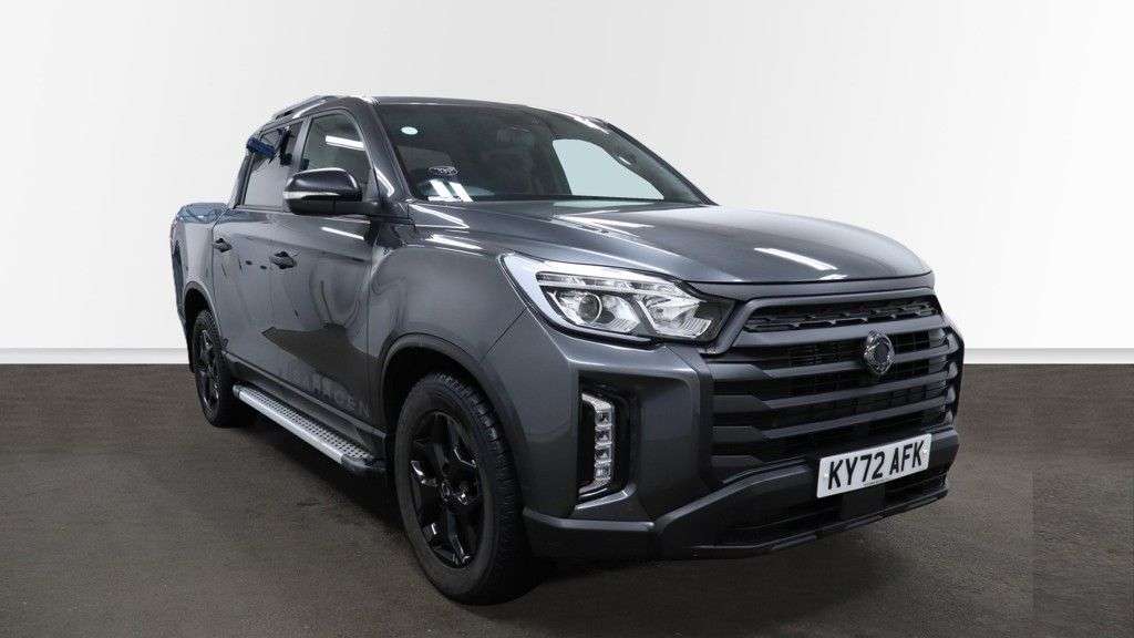 A 0 SSANGYONG MUSSO NO VAT 2.2D Saracen Pickup Double Cab 4dr Diesel Auto 4WD Euro 6 | TOW BAR A 0 SSANGYONG MUSSO NO VAT 2.2D Saracen Pickup Double Cab 4dr Diesel Auto 4WD Euro 6 | TOW BAR