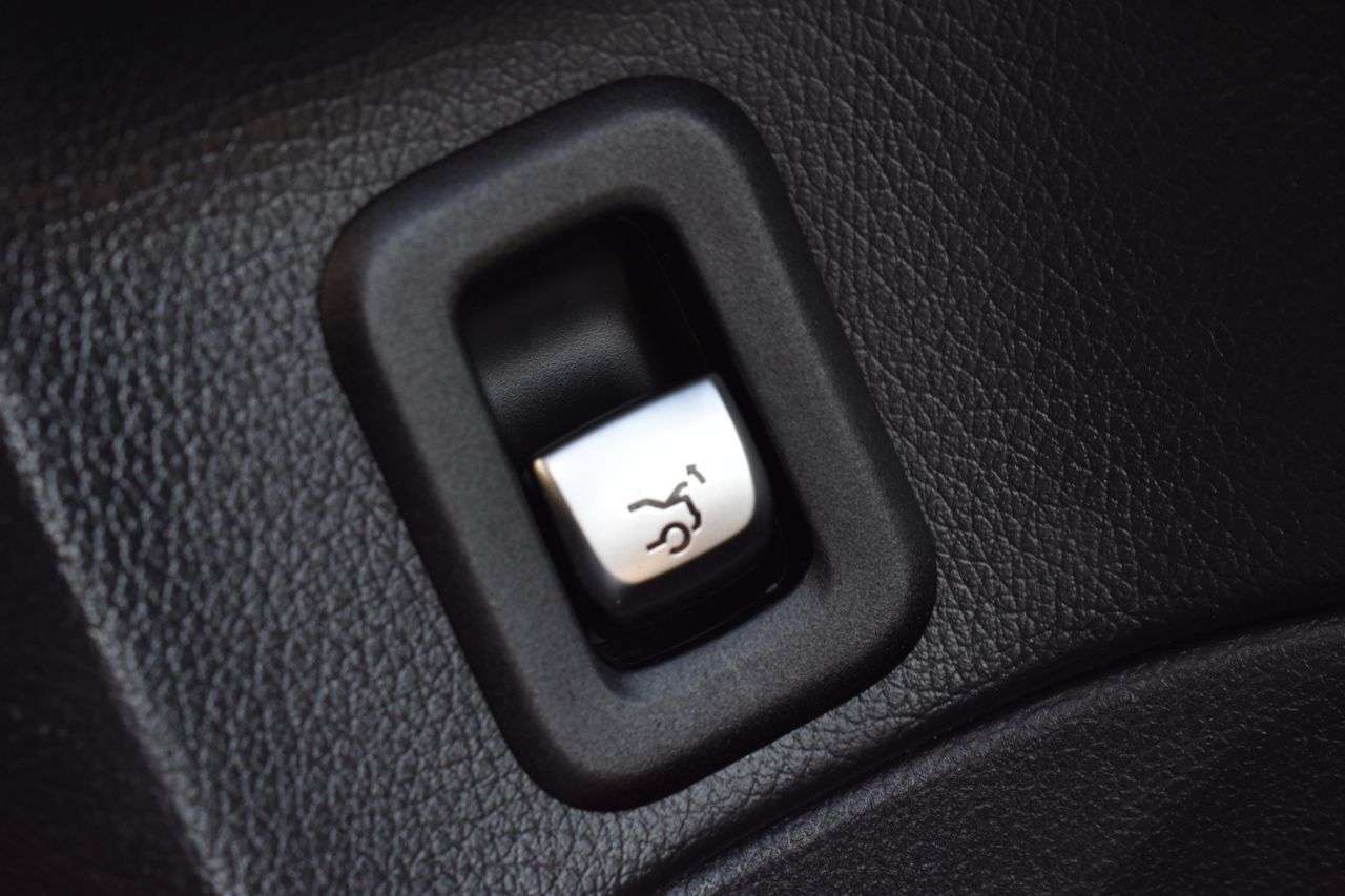 2018 MERCEDES-BENZ C-CLASS 2018 MERCEDES-BENZ C-CLASS