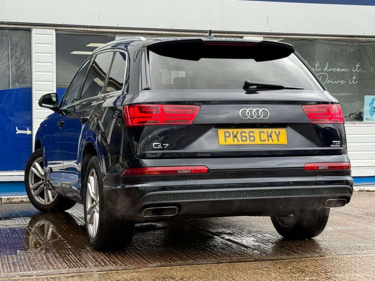 2016 AUDI Q7 2016 AUDI Q7